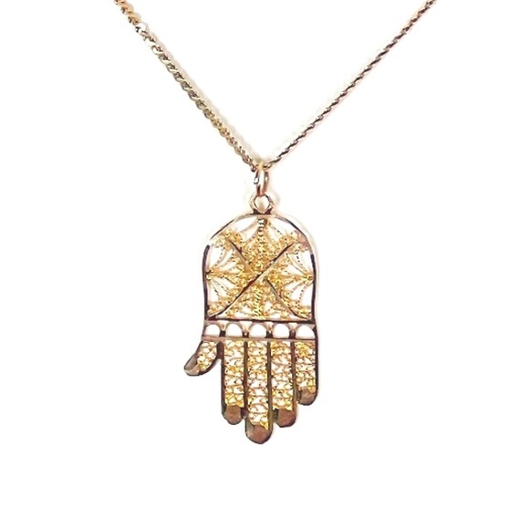 Jewelry - 14K Filigree Gold Hamsa Pendant 🎉2X Host Pick 🎉